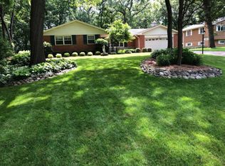 6202 Robin Ln, Crystal Lake, IL 60014