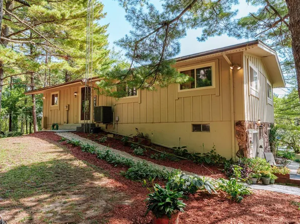 N7445 Grand View DRIVE, Whitewater, WI 53190