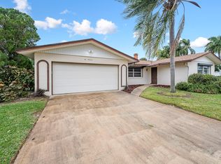 600 Jamaica Blvd, Satellite Beach, FL 32937