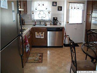 1st image of 940A Aberdeen Dr