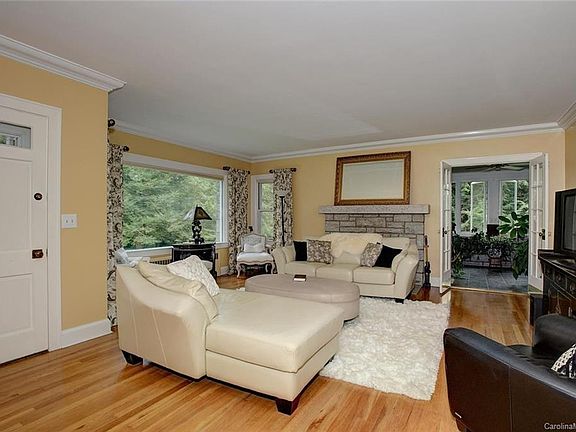 5th image of 1411 Greenville Hwy