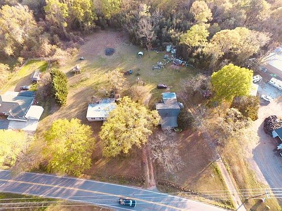 2nd image of 1212 Duncan Reidville Rd