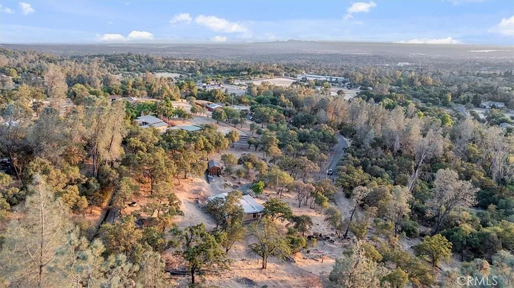 126 Ridgeview Ln photo 1