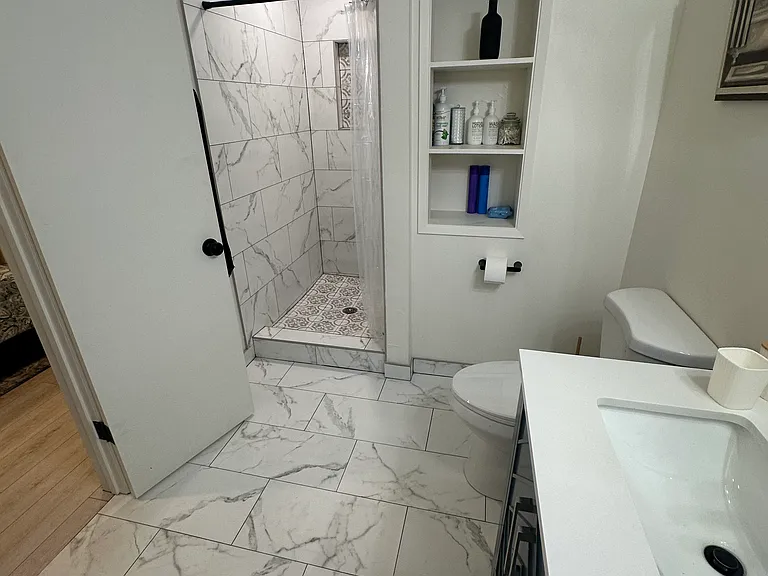 1231 Jobs Peak Dr — Photo 12