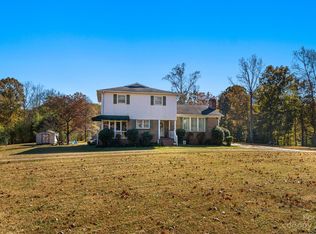296 Blackwell Rd, Blacksburg, SC 29702