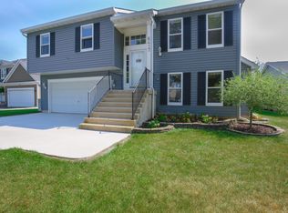 6417 96th Ave, Kenosha, WI 53142