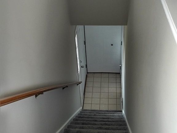 2nd image of 1337 Lowell Dr