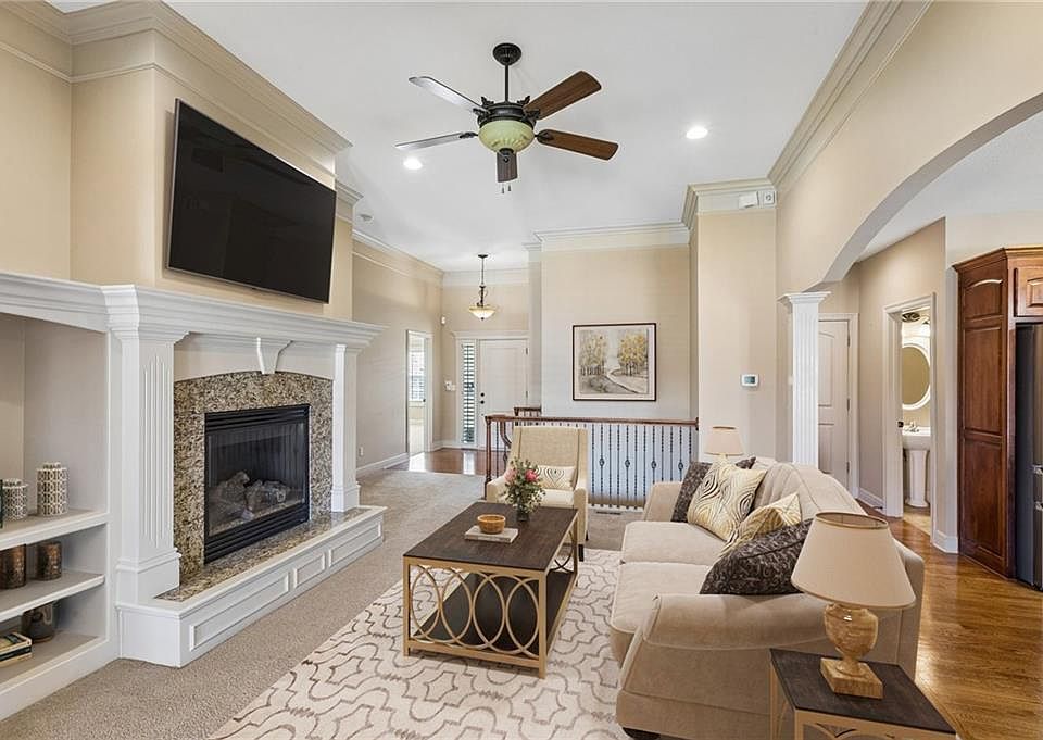1520 SW Antiquity Dr, Lees Summit, MO 64081 | Zillow