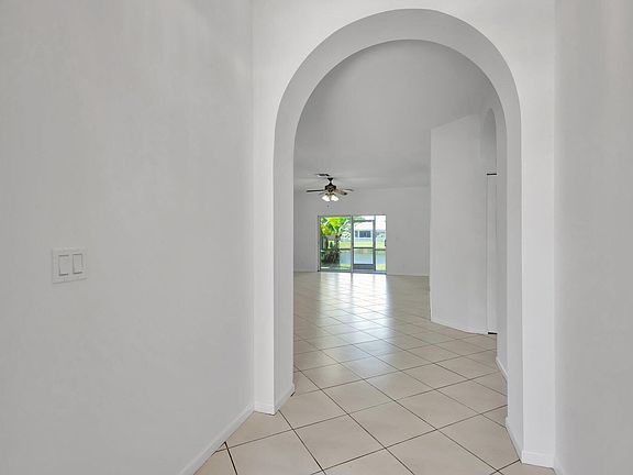 4th image of 8620 Pine Cay