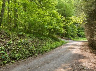 23 Forbidden Cv, Waynesville, NC 28785