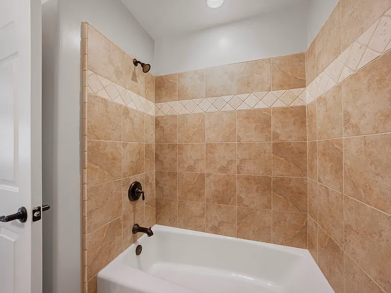 204 Brunos Ct — Photo 20