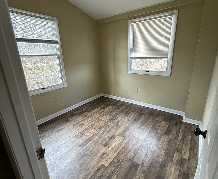 4060 Ridge Rd — Photo 7