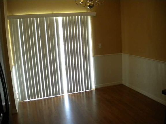 4th image of 222 Carpenters Way #74