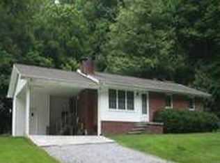 211 Whitehead Hollow Rd, Roan Mountain, TN 37687