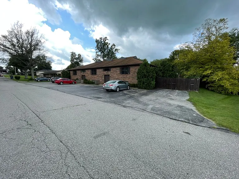 307-315 Blue Bird Dr #6 — Photo 19