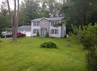6431 Laurel Rd, Pocono Summit, PA 18346