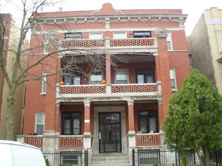 1st image of 4328 S Michigan Ave #4S