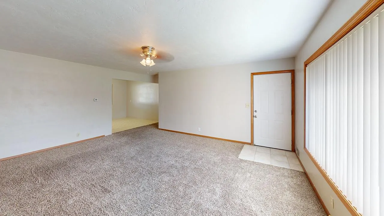 3 bed, 1428 sqft, $1,795 — Photo 4