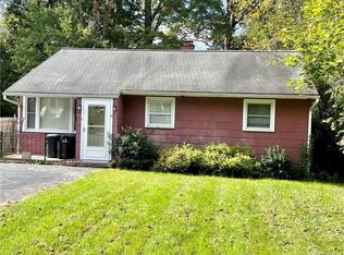 117 Hickory Ave, New Windsor, NY 12553