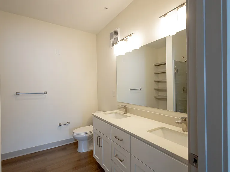 Allure Apartments — Photo 74
