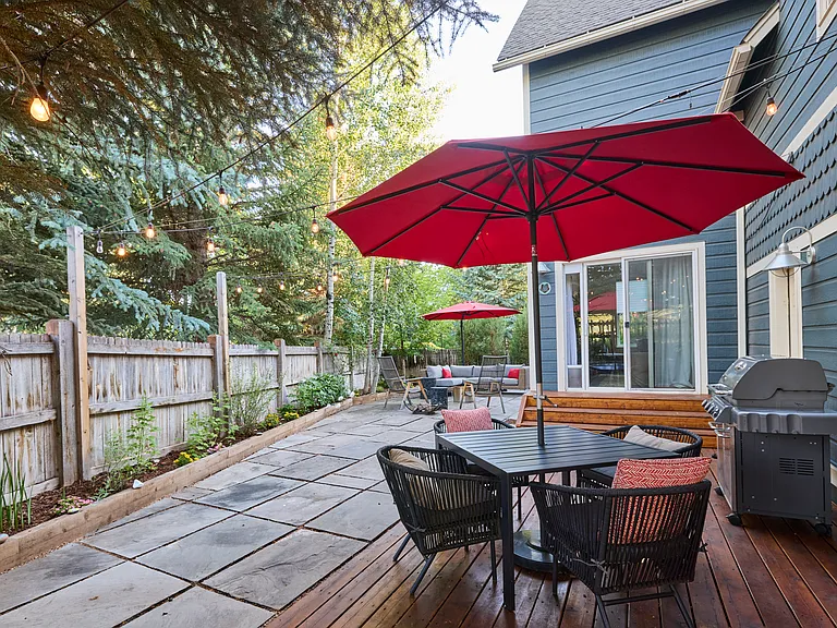 38 Ferguson Dr — Photo 28