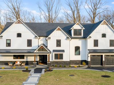 8 Chipmunk Ln, Media, PA, 19063