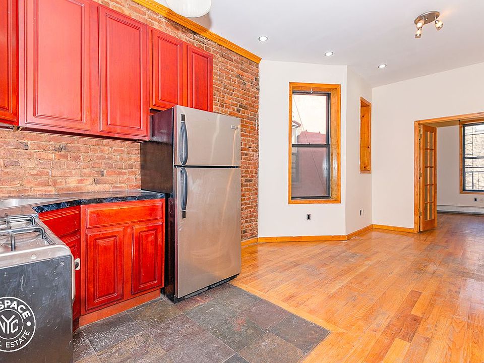 1st image of 135 Rogers Ave #4N