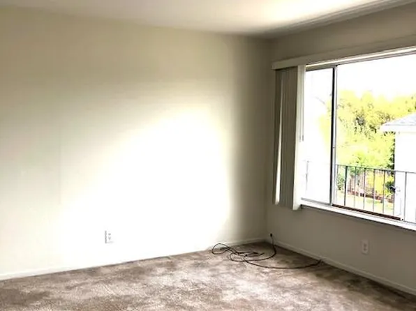 137 San Marco Ave #3, San Bruno, CA 94066