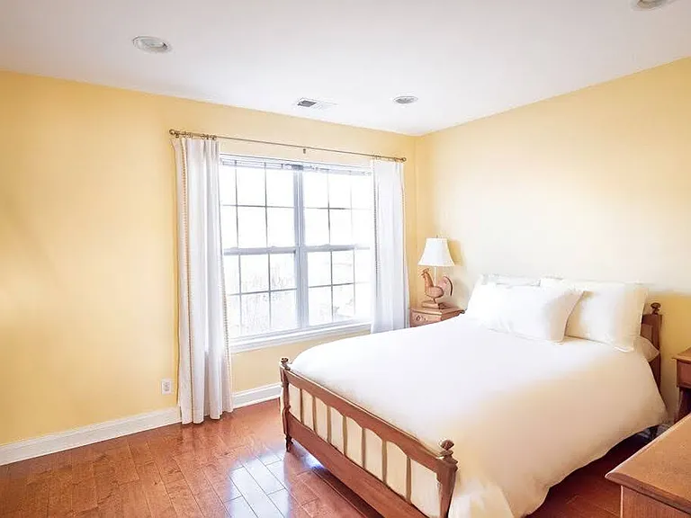 31 Mallard Pl #31 — Photo 12