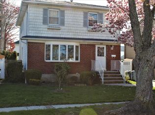 98 Fern Ave, Staten Island, NY 10308