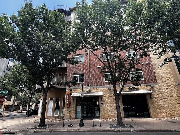 3rd image of 910 W 25th St #607