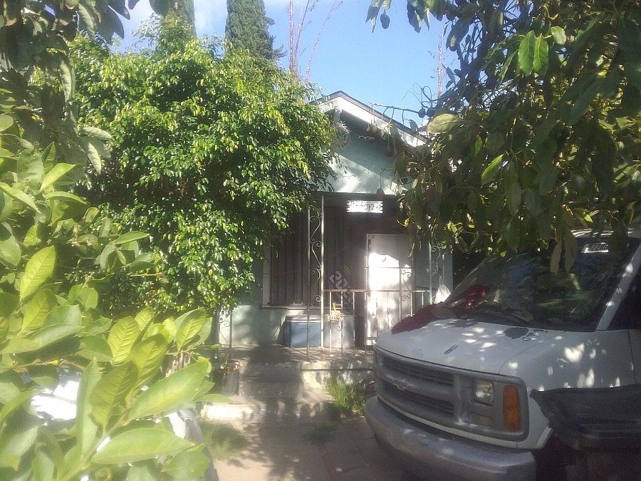 1st image of 8722-8724 S Fir Ave