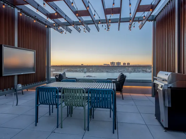 1440 Amsterdam Avenue image 6 of 19