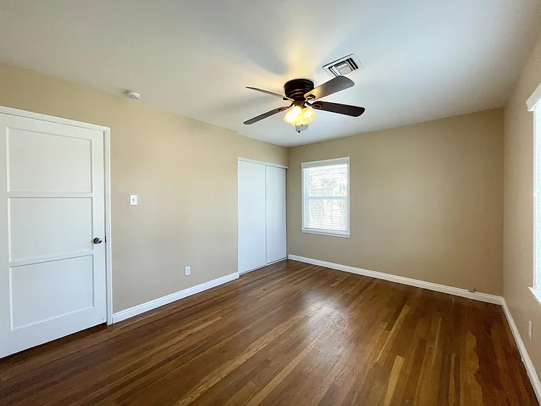 10228 Benson Ave — Photo 13