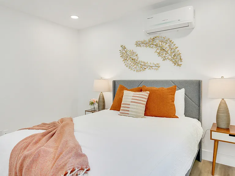 348 Molino Ave — Photo 28