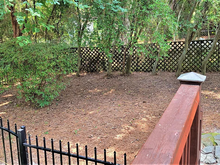 174 Boiling Springs Cir — Photo 38