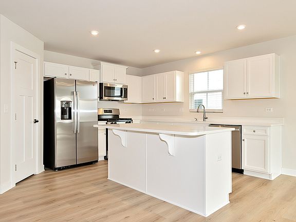 4th image of 40650 N Savage Rd