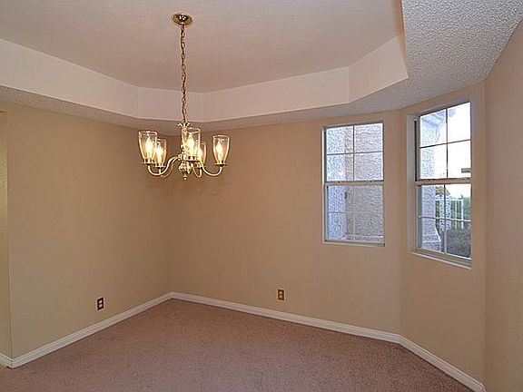 5th image of 2720 Beachside Ct