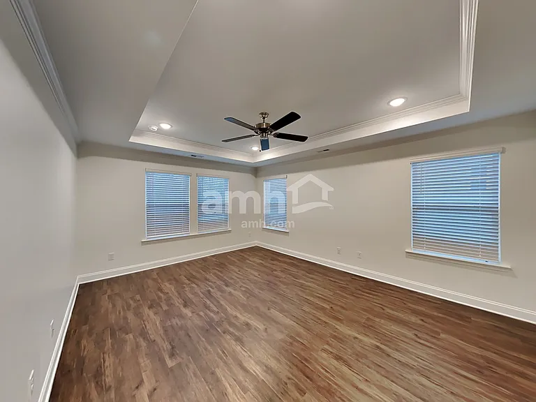 15712 Thomas Rd — Photo 12