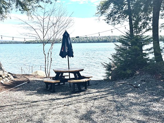 4th image of 380 Cedar Lake Road