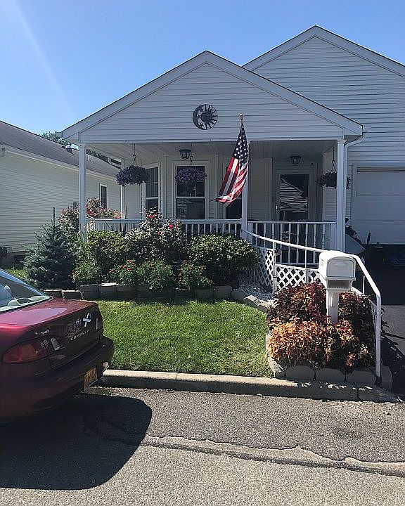 1st image of 5155 Village Cir E