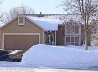 8130 Upper 146th St W, Apple Valley, MN 55124