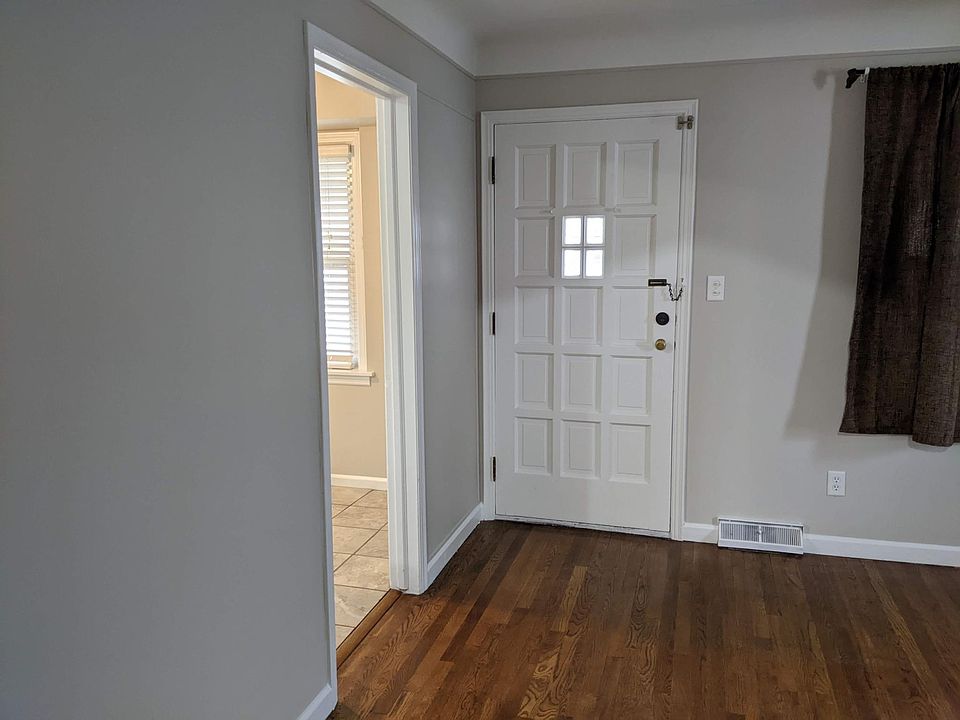 1st image of 50 Canfield Dr