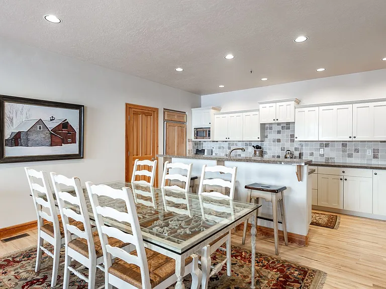 16 Gallivan Ct — Photo 9