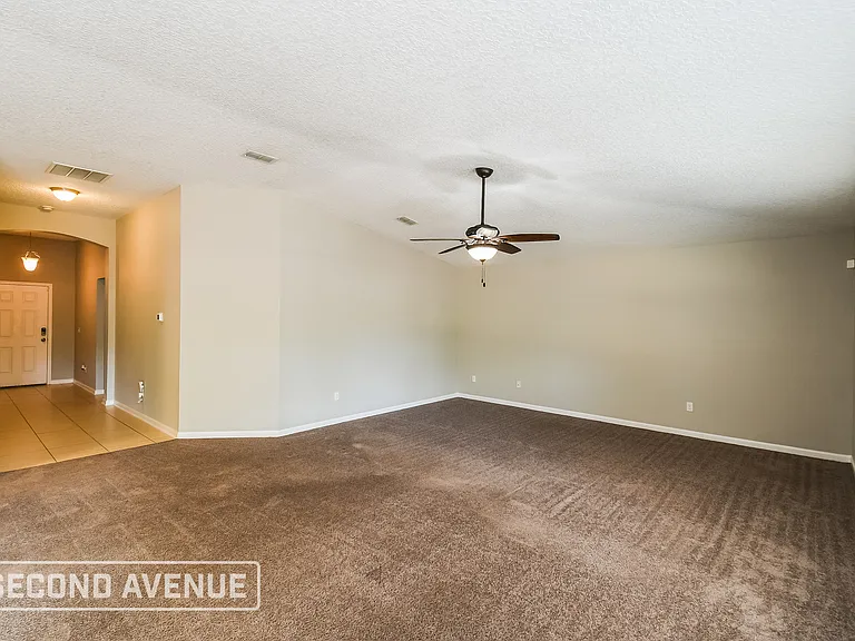 6332 Trimpe Ln — Photo 11