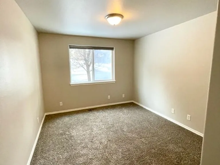 1157 SW Silver Lake Blvd — Photo 18
