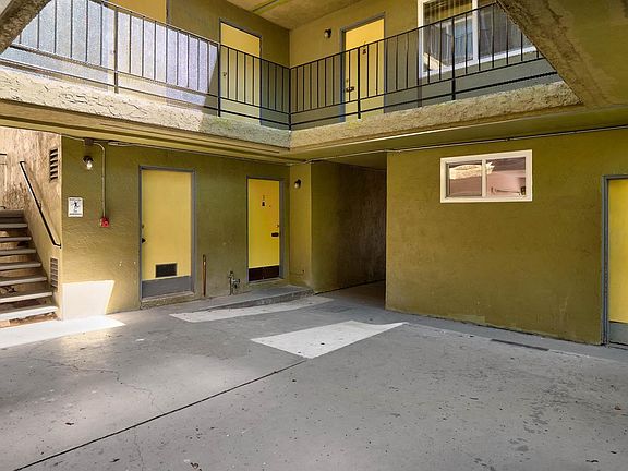 Ground Floor Plaza