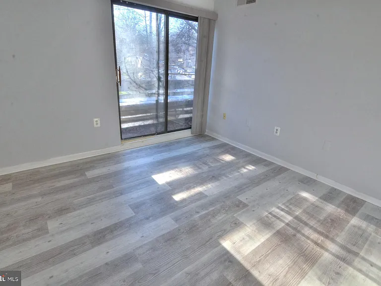 2110 Green Watch Way #11/200A — Photo 32
