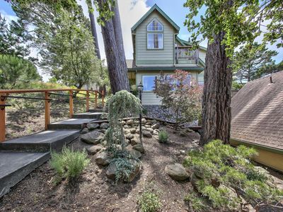 809 Lyndon St, Monterey, CA, 93940