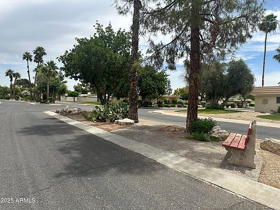 5th image of 10606 W WHEATRIDGE Drive